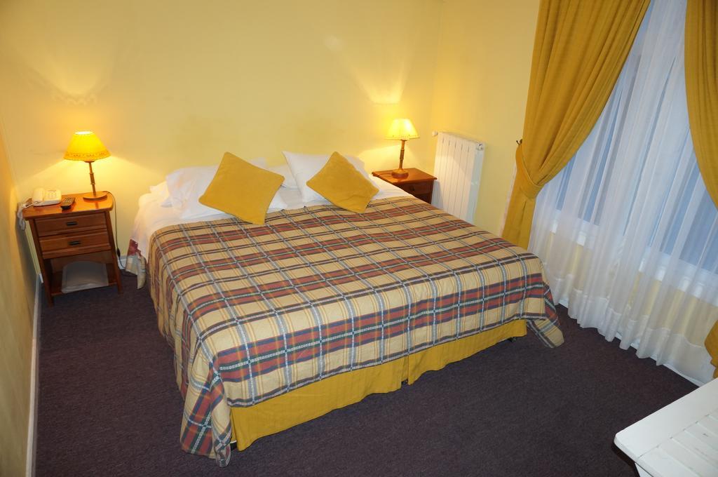 Hostal Ovejero Punta Arenas Ngoại thất bức ảnh