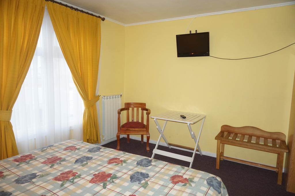 Hostal Ovejero Punta Arenas Ngoại thất bức ảnh