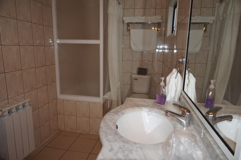Hostal Ovejero Punta Arenas Ngoại thất bức ảnh